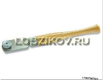 Роликовый стеклорез.