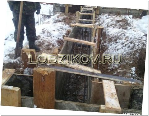 Фундамент под дом из клееного бруса