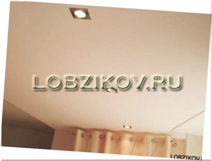 Одноуровневый потолок, готовая работа