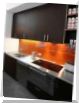 Элегантный черный цвет в интерьере кухни