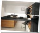 Элегантный черный цвет в интерьере кухни